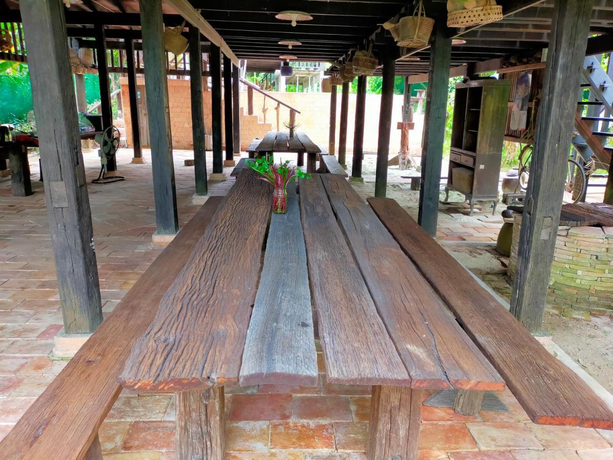 Baanthaeraek Vintage Bungalow Songkhla Exterior foto